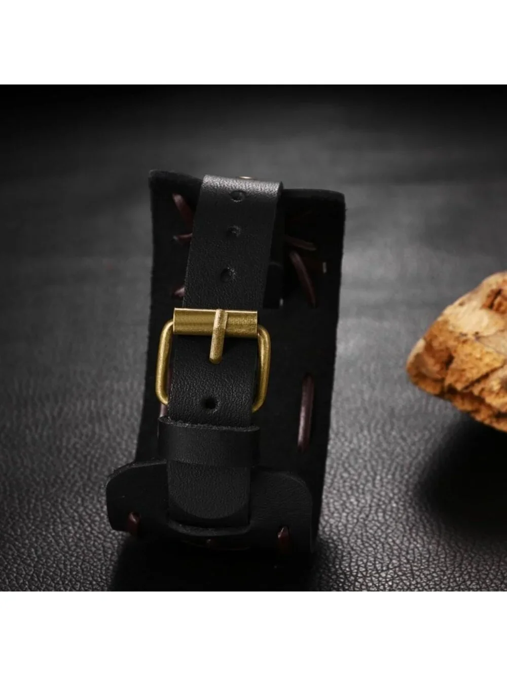 Unisex Black Analog Quartz Arabic Numerals Leather Strap Vintage Wrist Watch